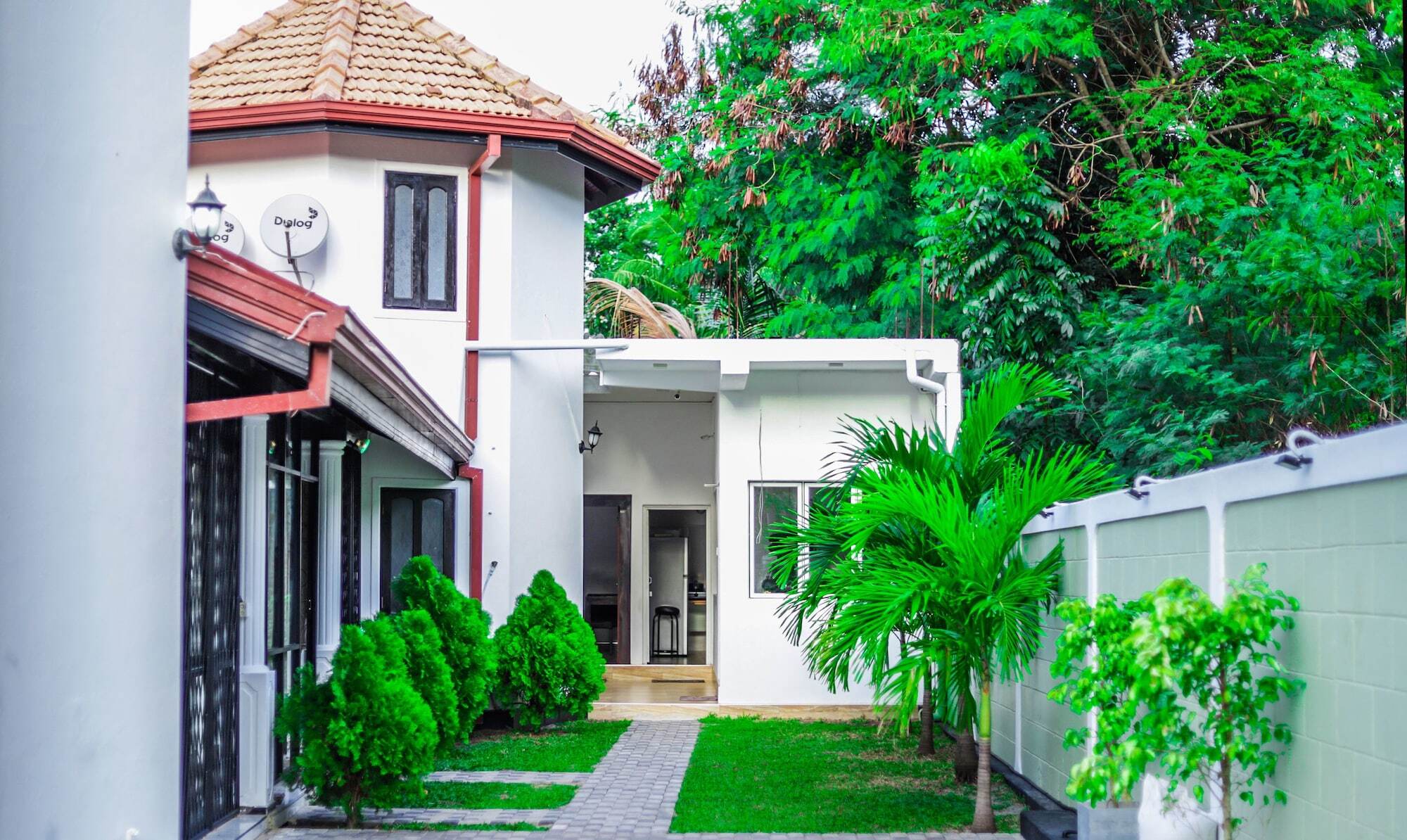 Oyo 270 Pavana Resort Негомбо Екстер'єр фото